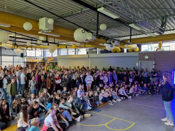 A3e37492 6Ed2 4A09 Af78 E10663a2300fb